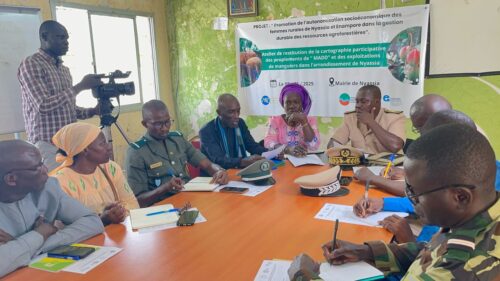 Lire la suite à propos de l’article Restitution de la cartographie participative des ressources agroforestières à Nyassia : un pas de plus vers l’autonomisation des femmes rurales